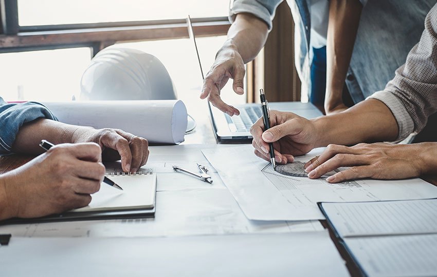 Contract Management & Administration